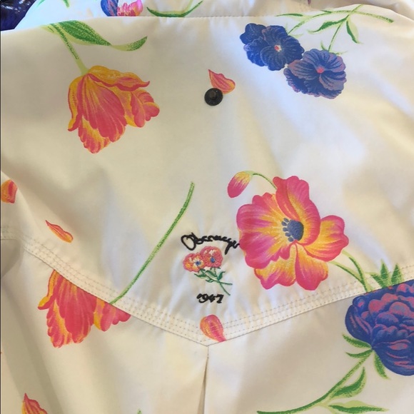 Woman’s Obermeywe Ski Jacket - Picture 7 of 7